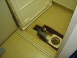 洗濯機の下の下